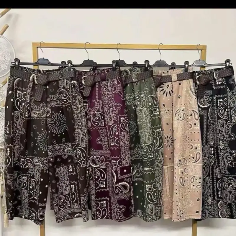Paisley Print Barrel Trousers with Belt – Vintage-Inspired Relaxed Fit